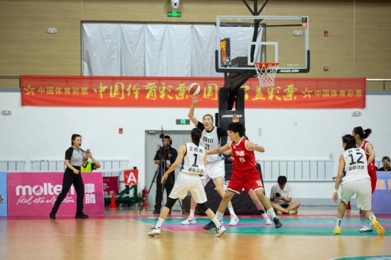 十五运会女篮资格赛：四川五连胜 山西获首胜