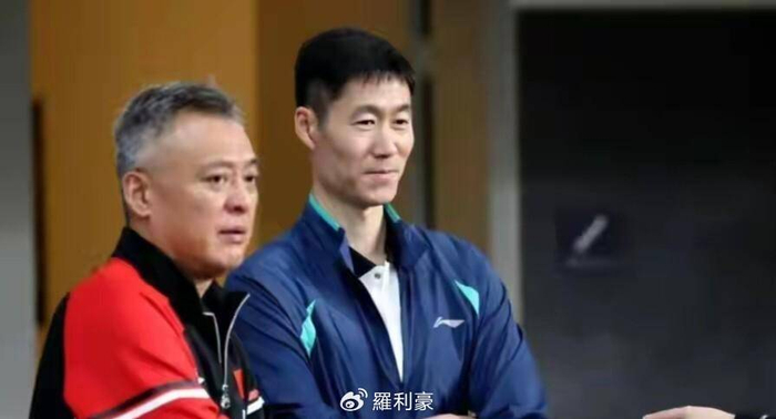 刘翔拒体育局二选一引热议，樊振东身份模糊被牵出