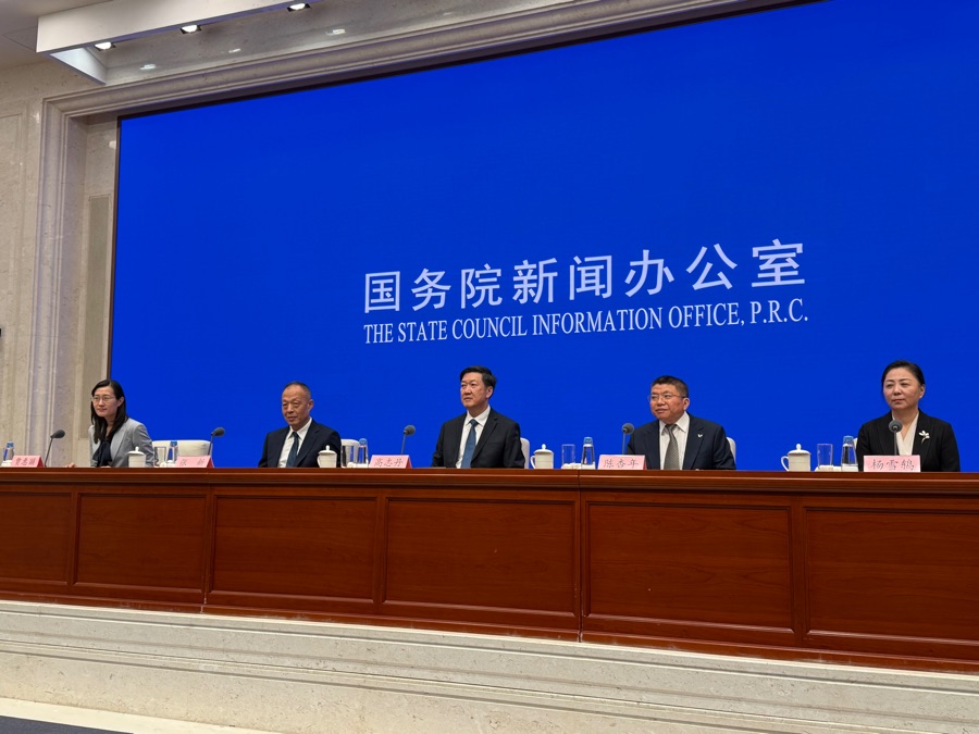 体育总局：体育产业瞄准超7万亿元目标，加快AI等新技术应用