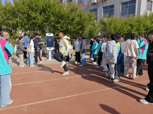 当体育遇上AI，远不止“火花”，更像一场静水深流的革命——从校园操场到奥运赛场，
